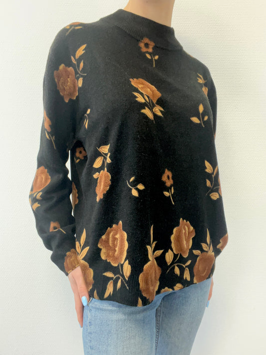 Pull à fleurs