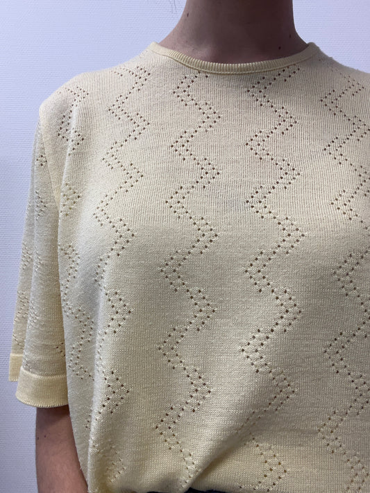 Tricot léger ajouré