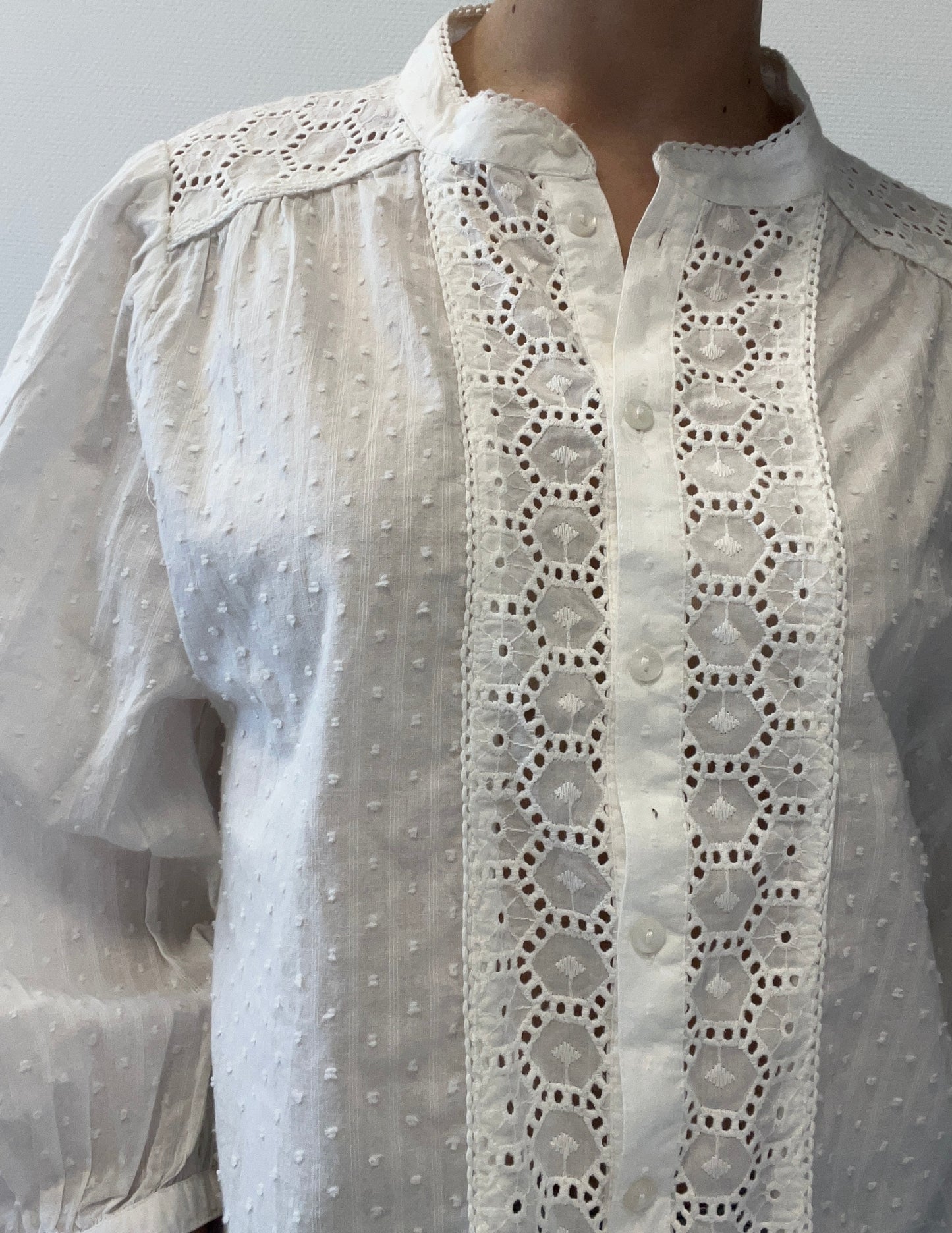 Chemisier en broderie anglaise