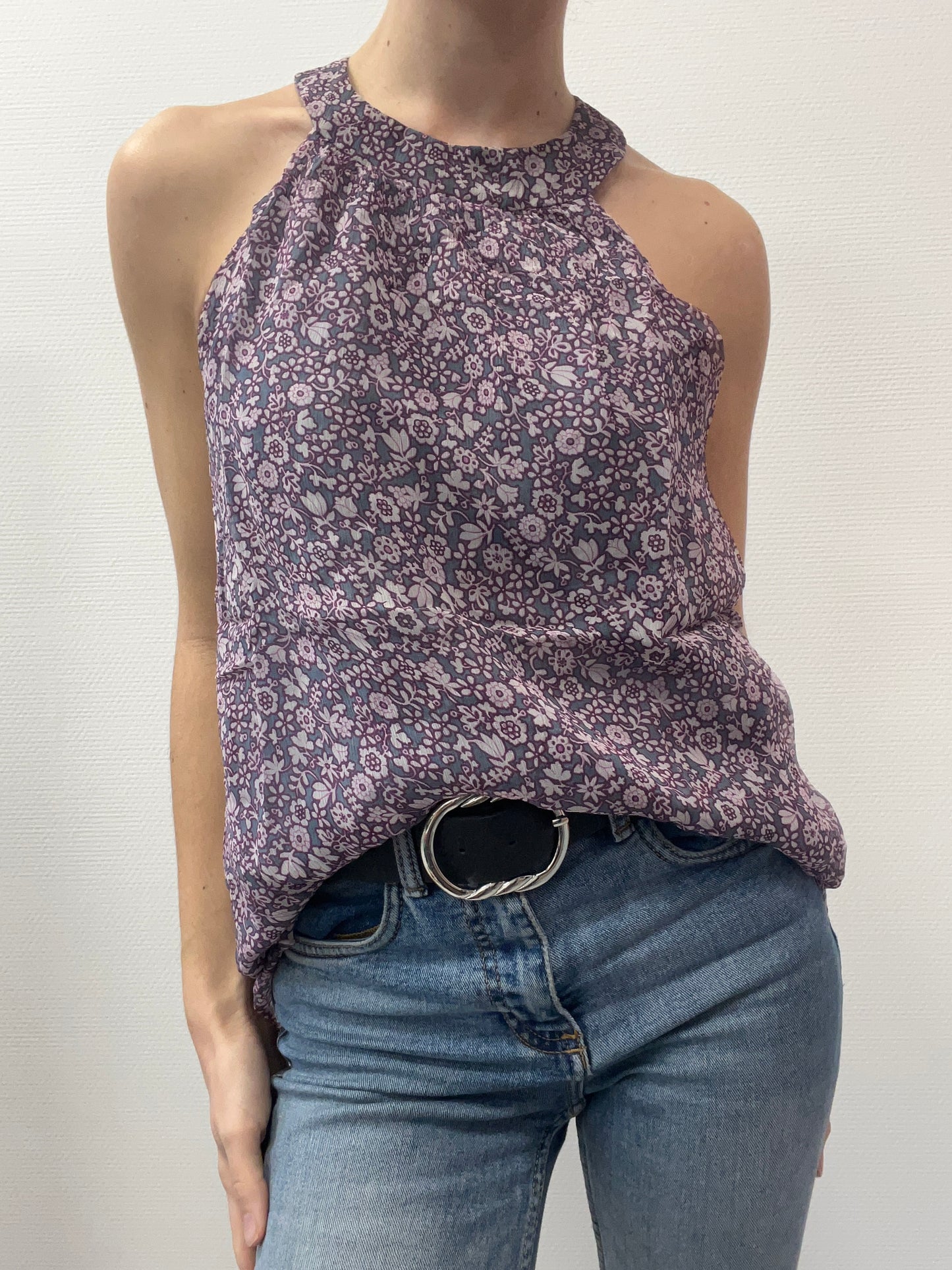 Top à motifs fleuris