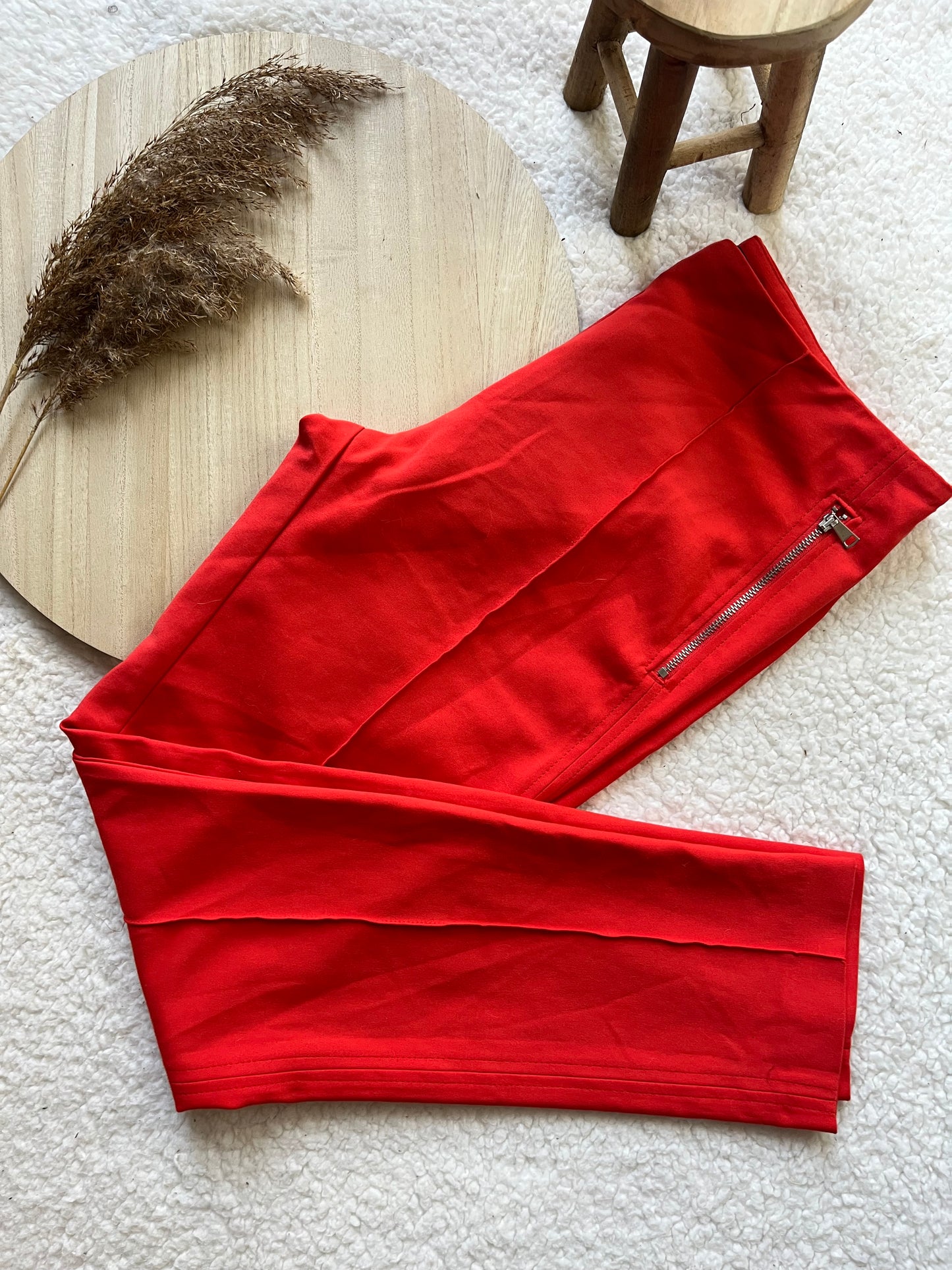 Pantalon rouge corail
