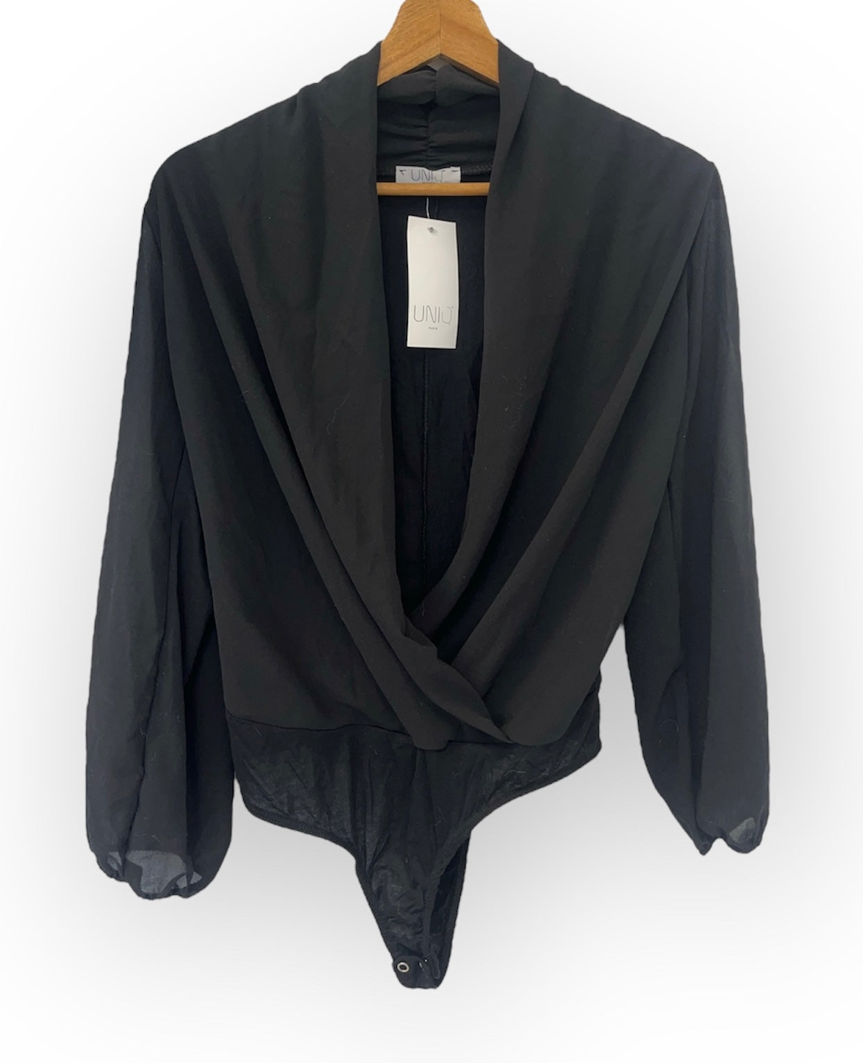 Body noir drapé
