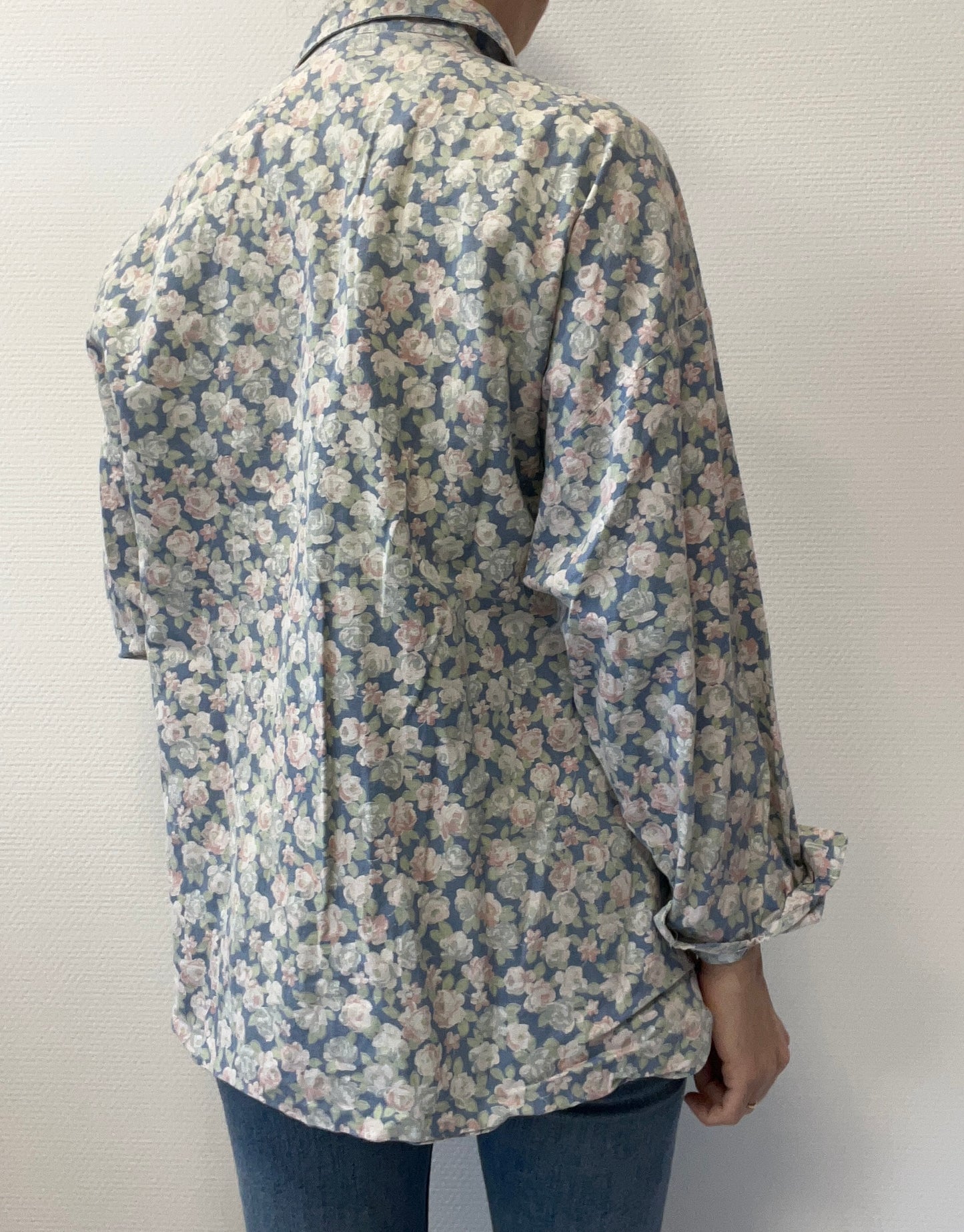 Chemise en à fleurs