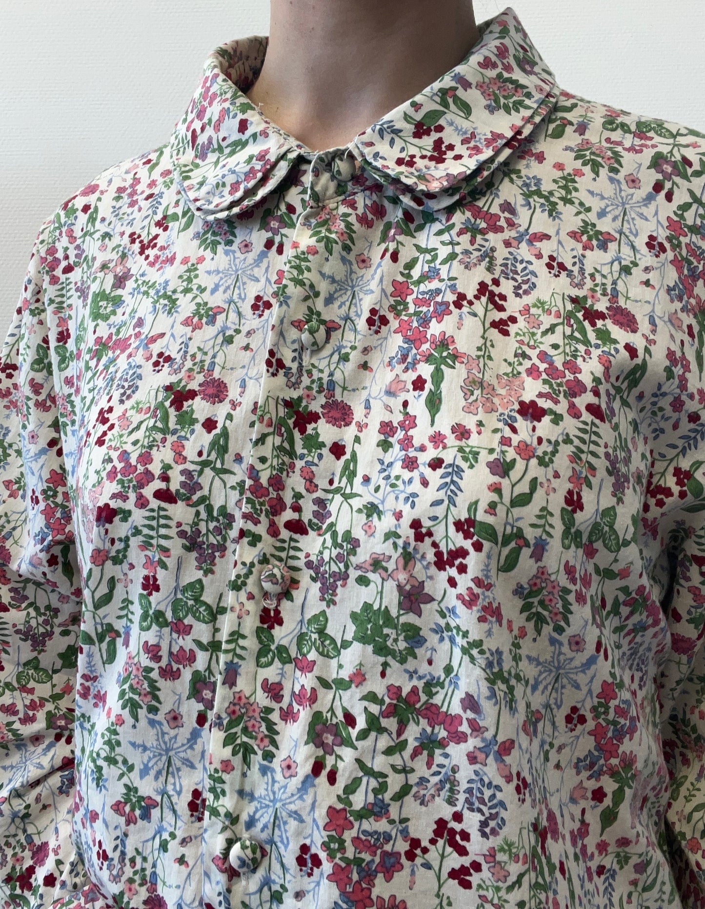 Chemise fleurie
