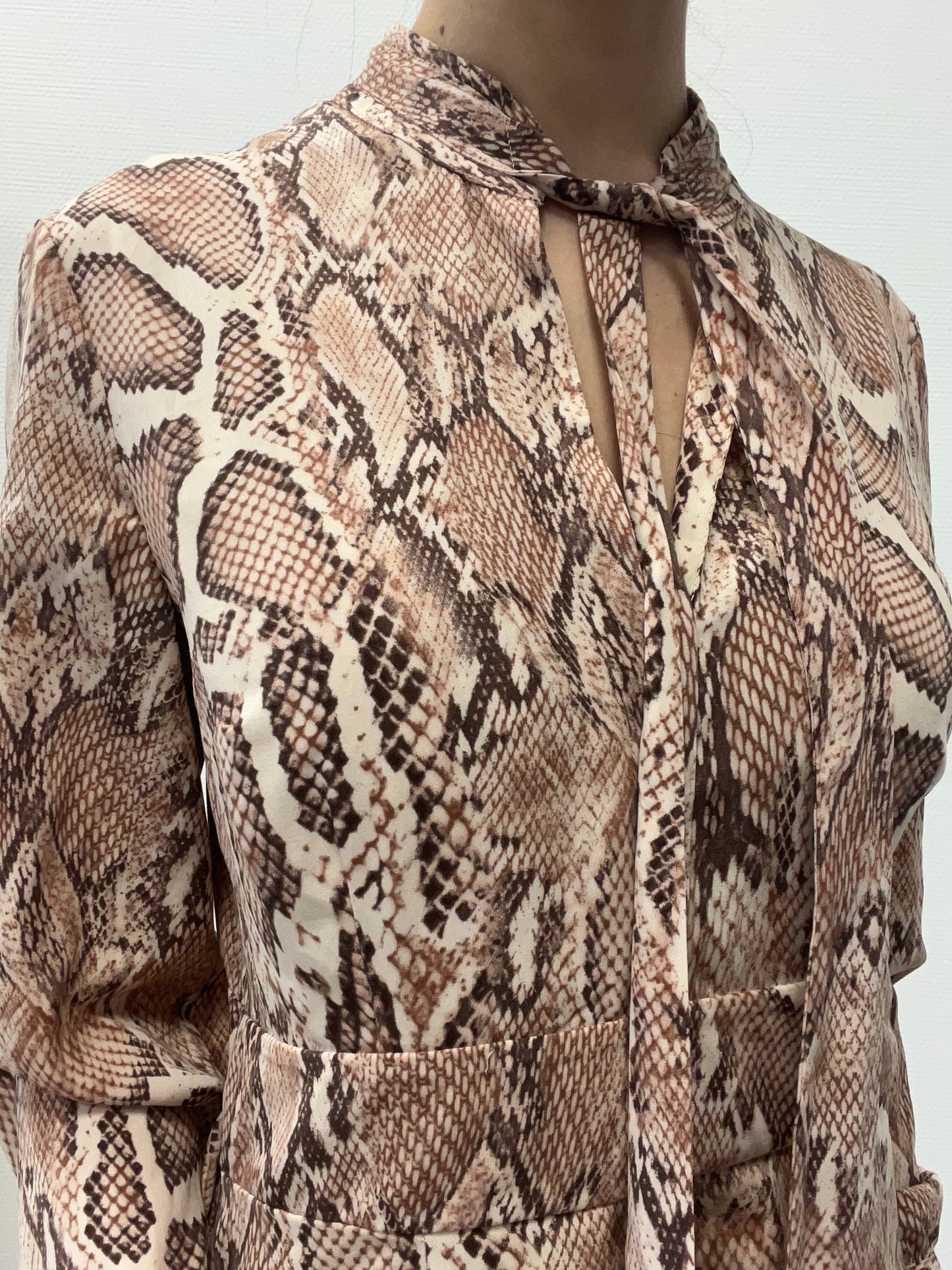 Robe cravate python