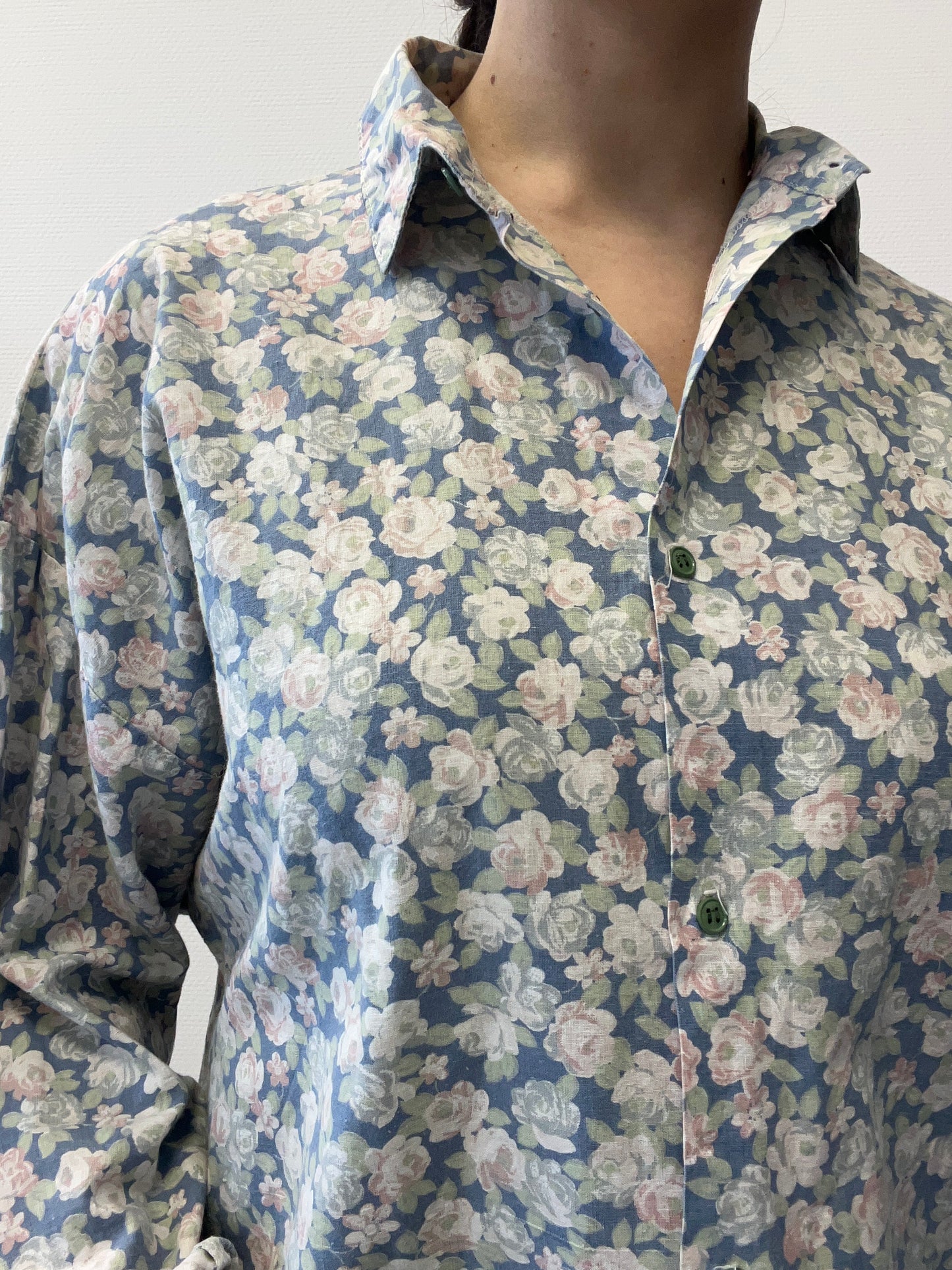 Chemise en à fleurs