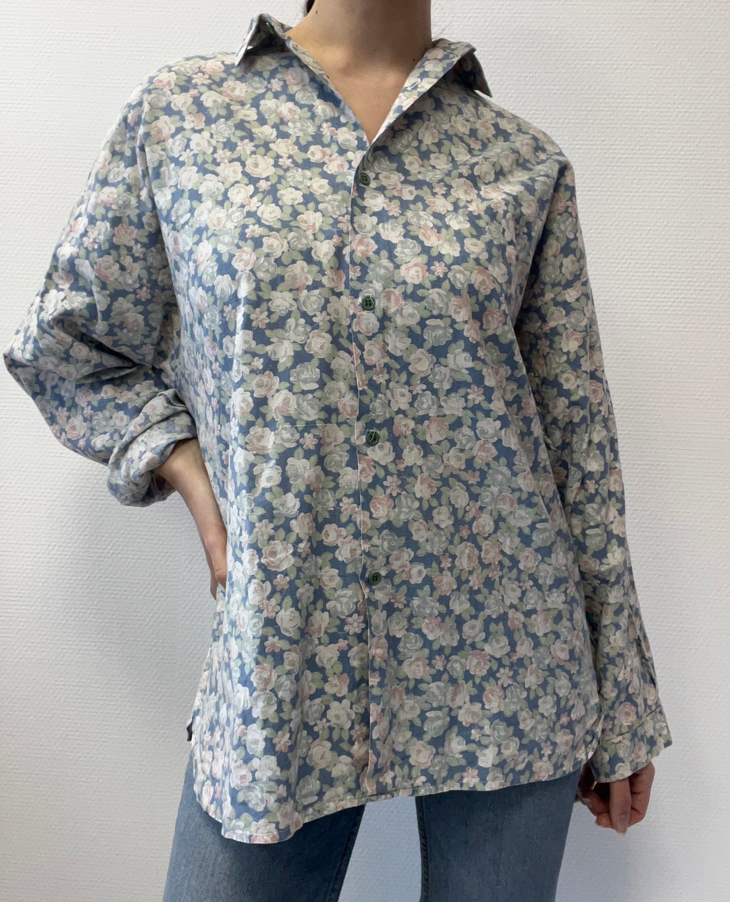 Chemise en à fleurs