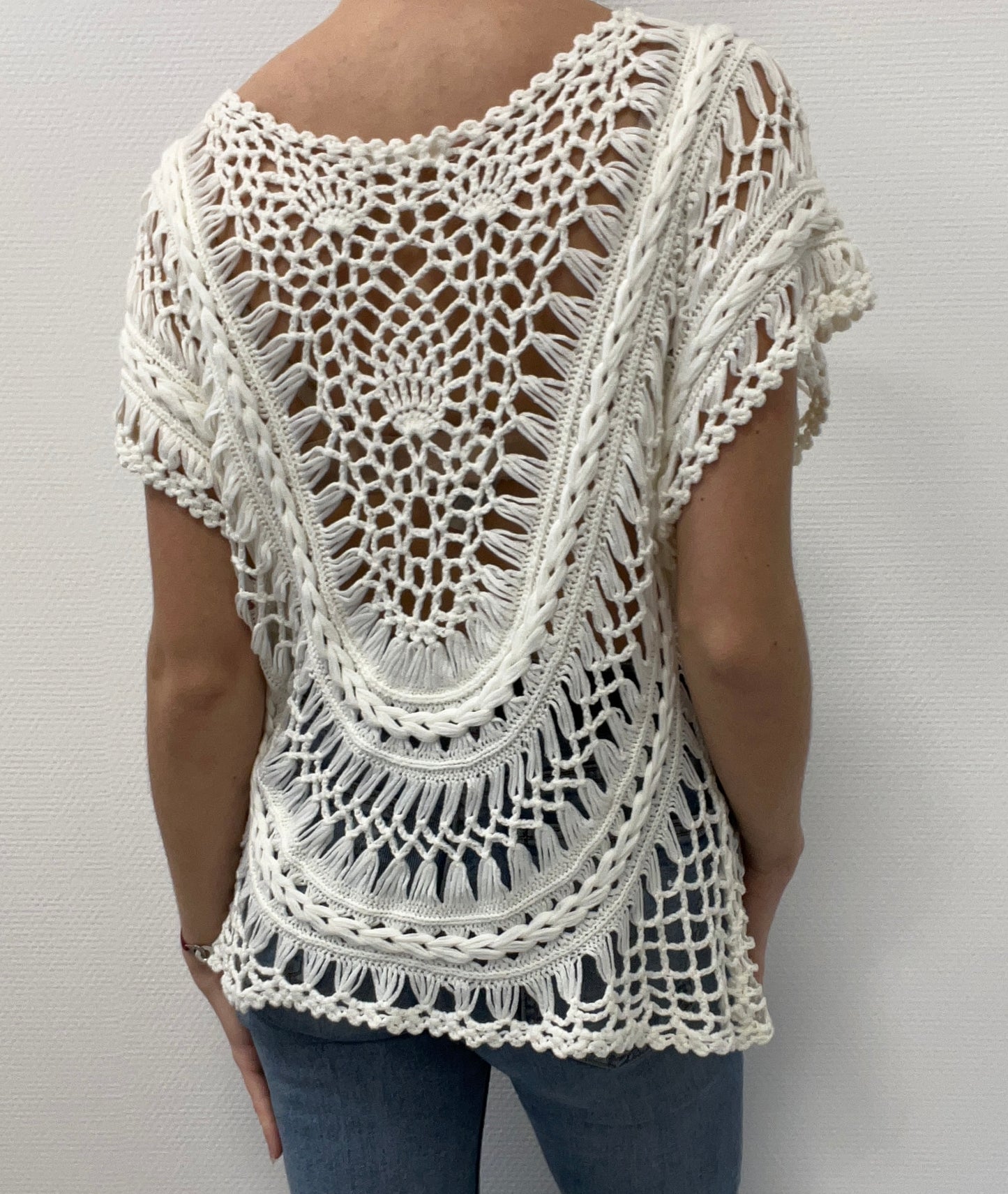 Top écru bohème en crochet