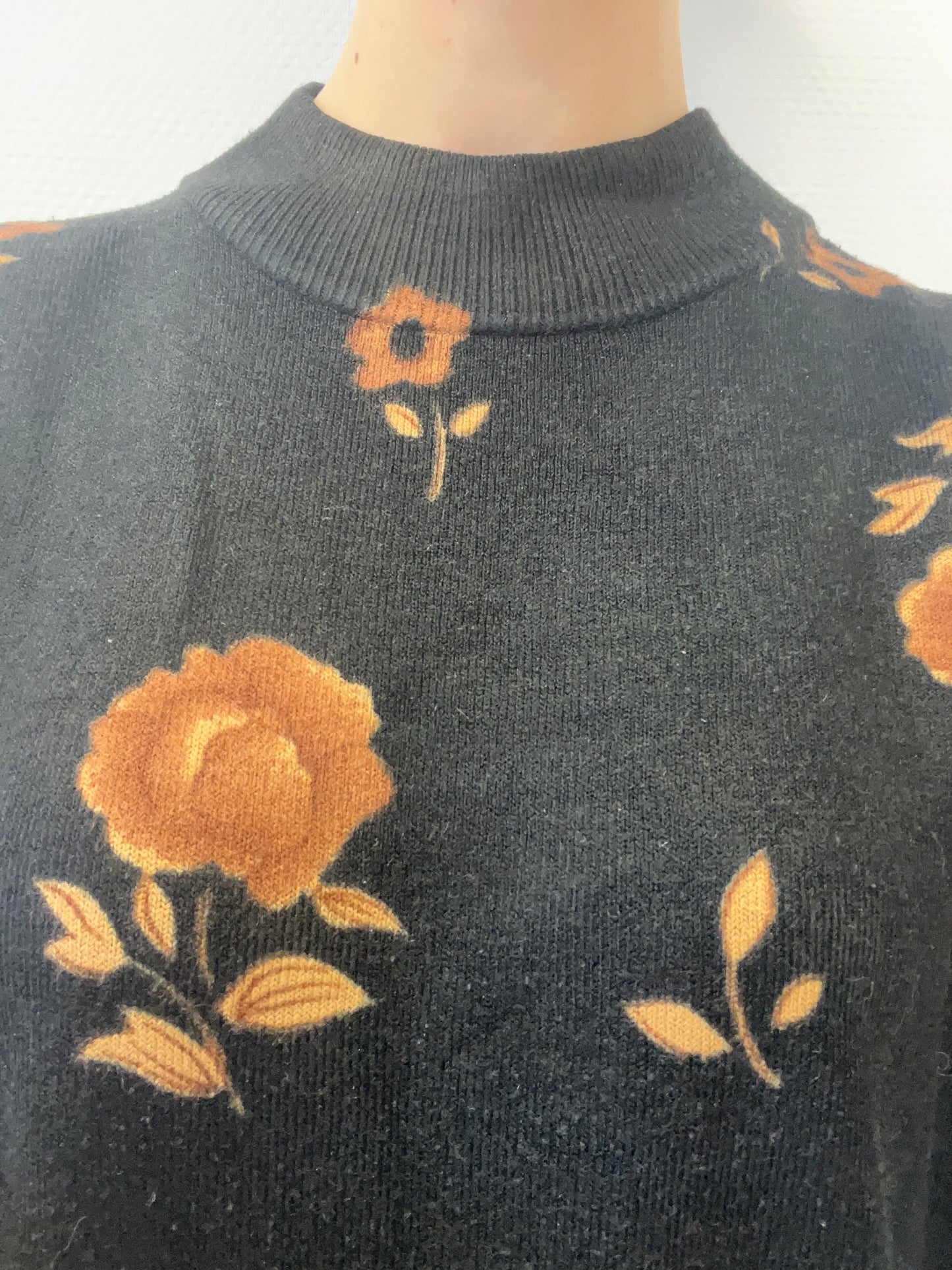 Pull à fleurs