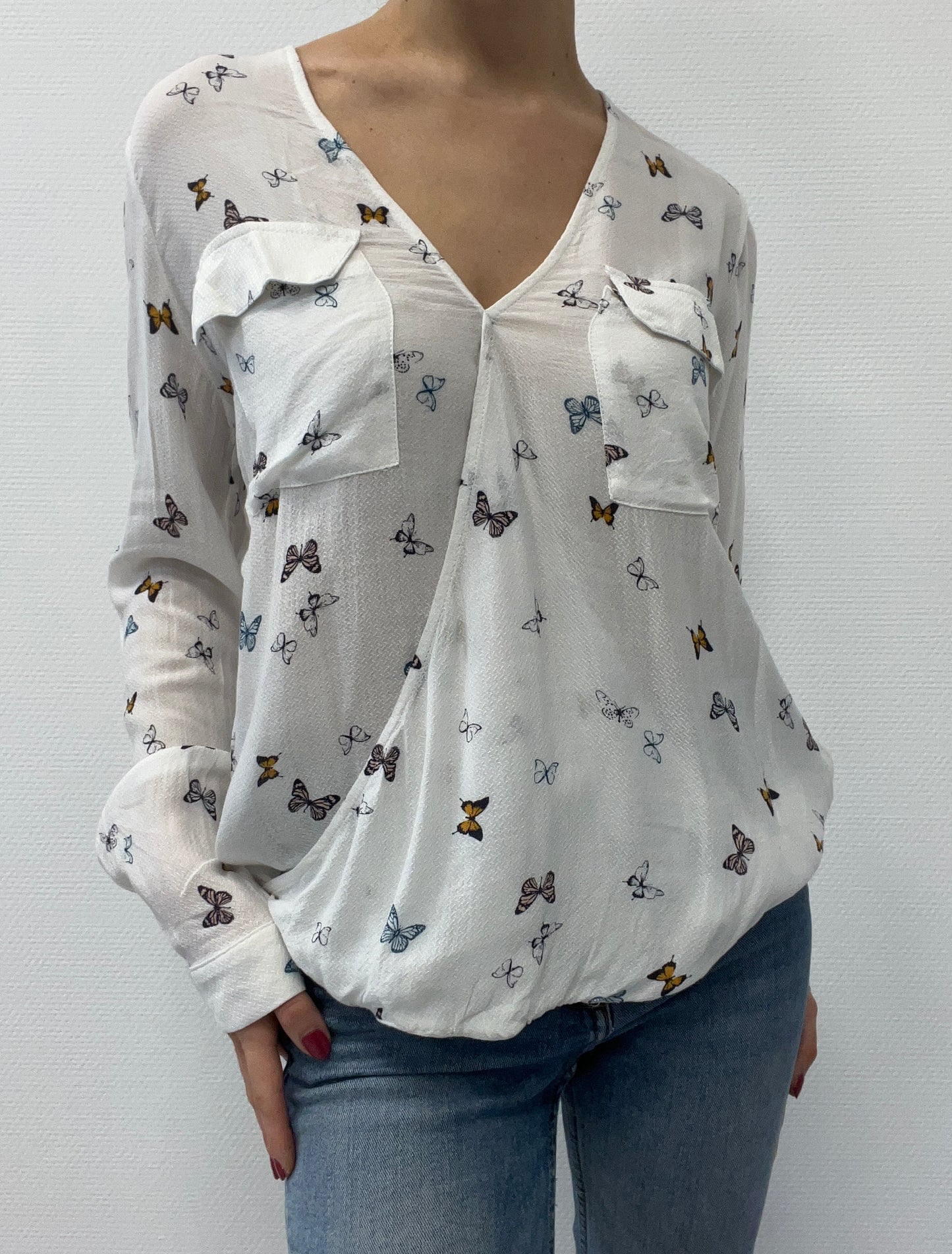 Blouse à motif papillon