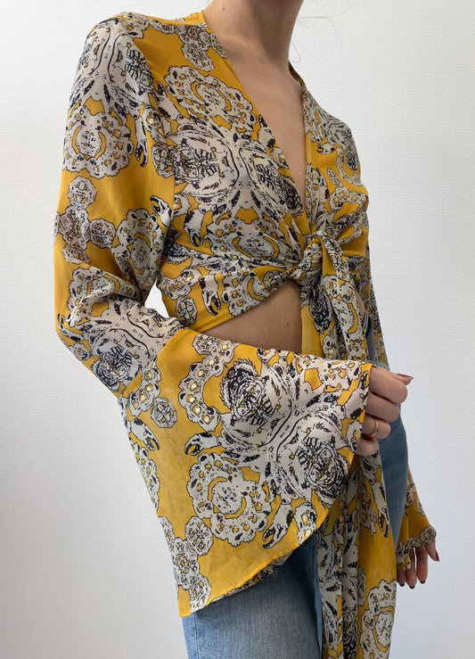 Top fluide court à nouer