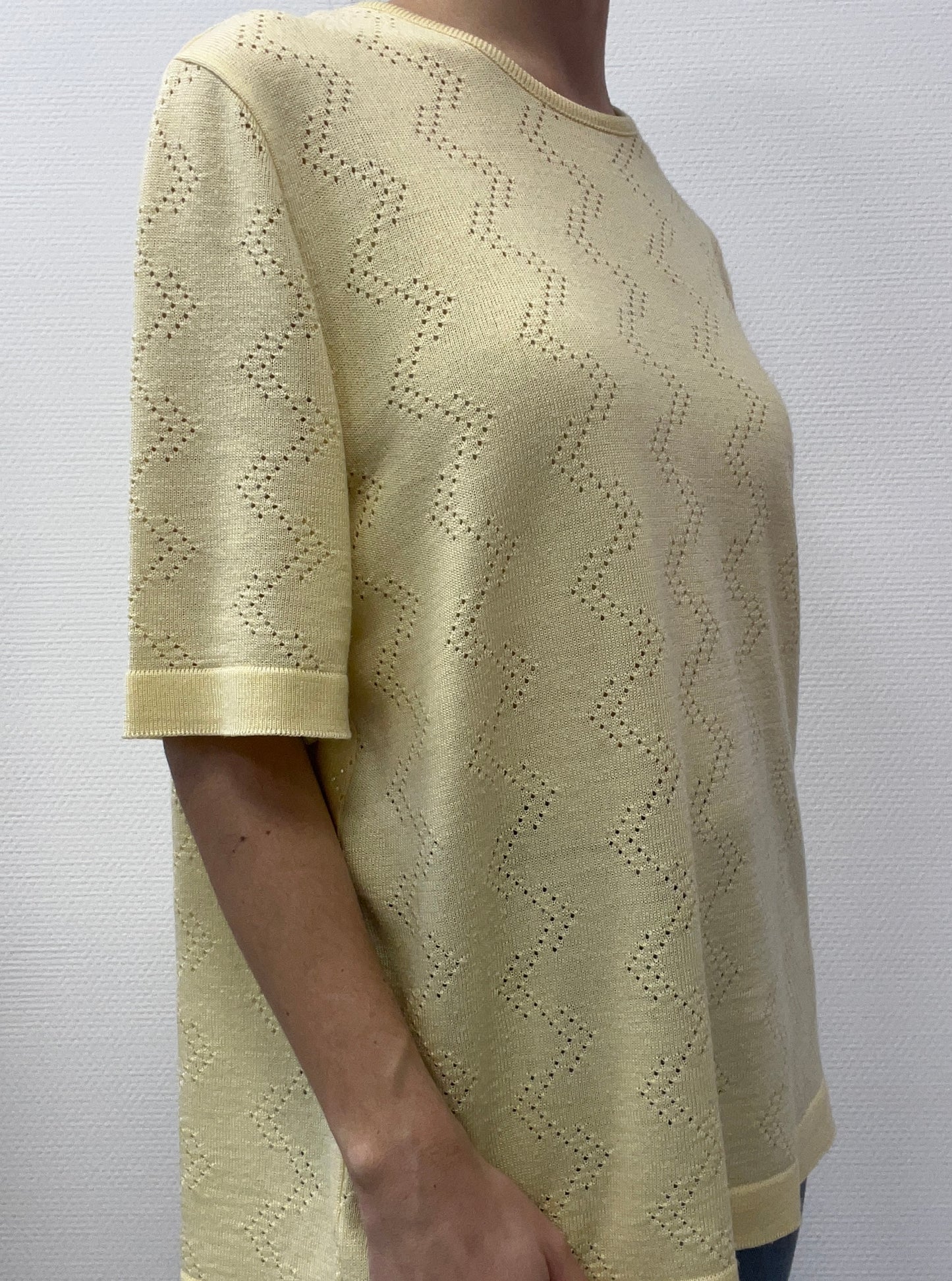 Tricot léger ajouré