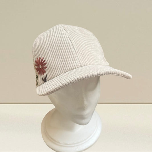 Casquette brodée en velours côtelé