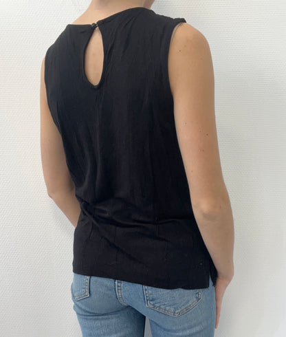 Top crocheté