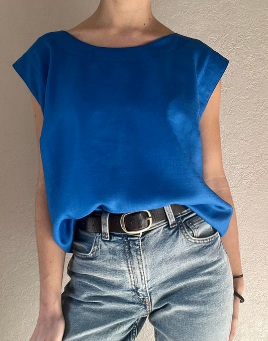 Top bleu électrique