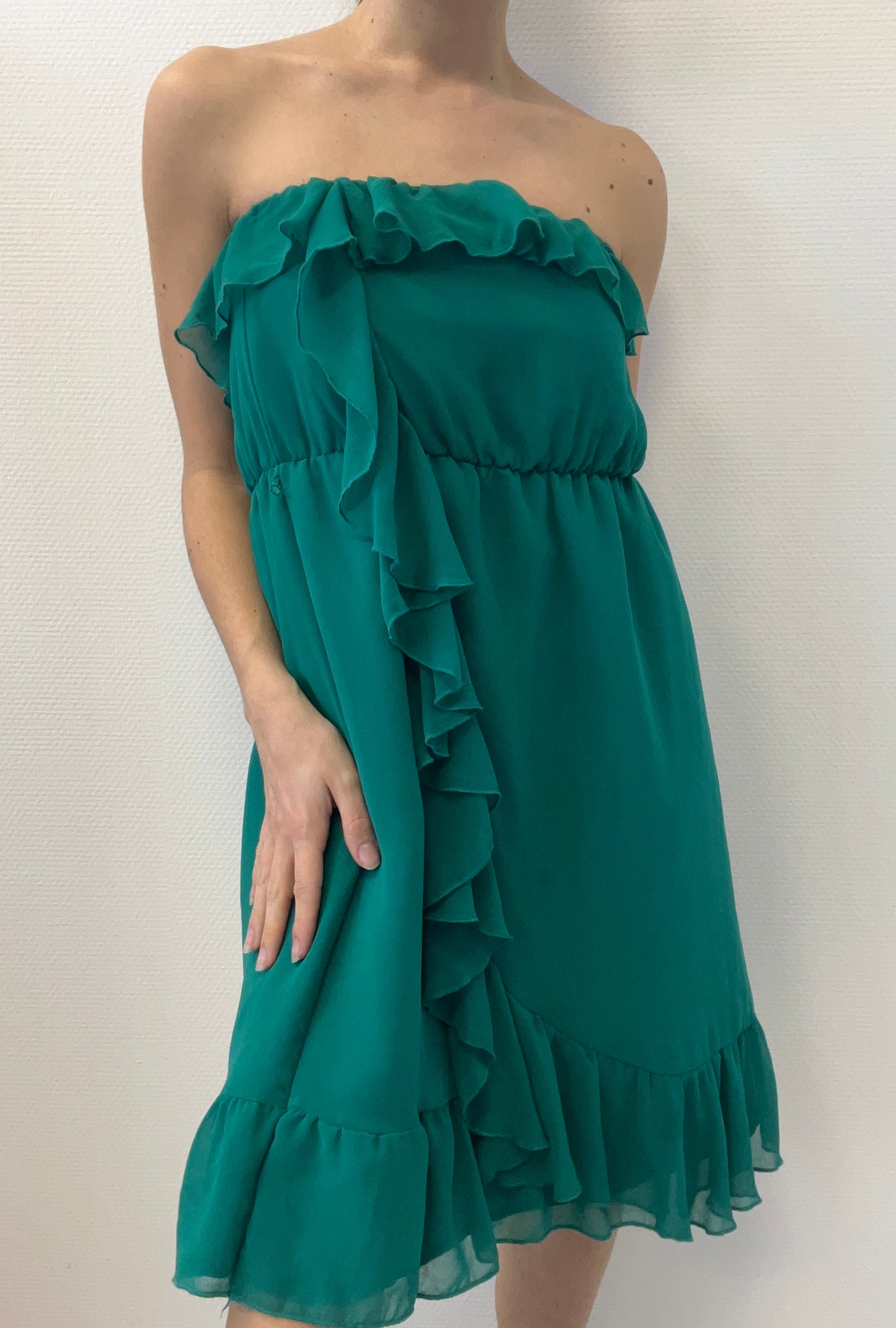 Robe bustier volantée
