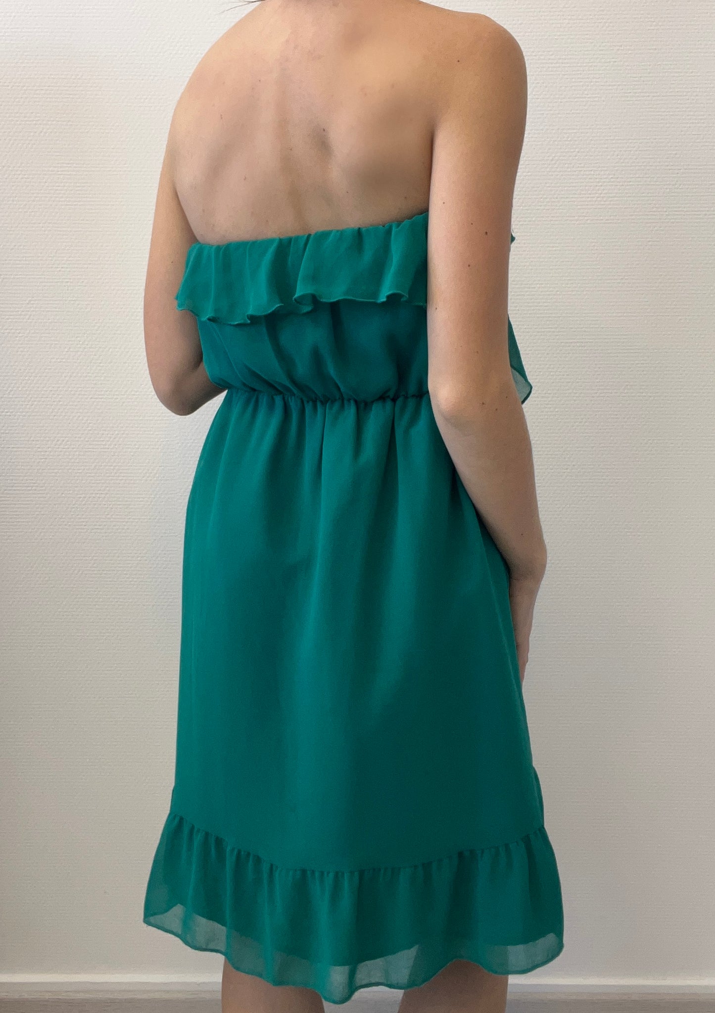 Robe bustier volantée