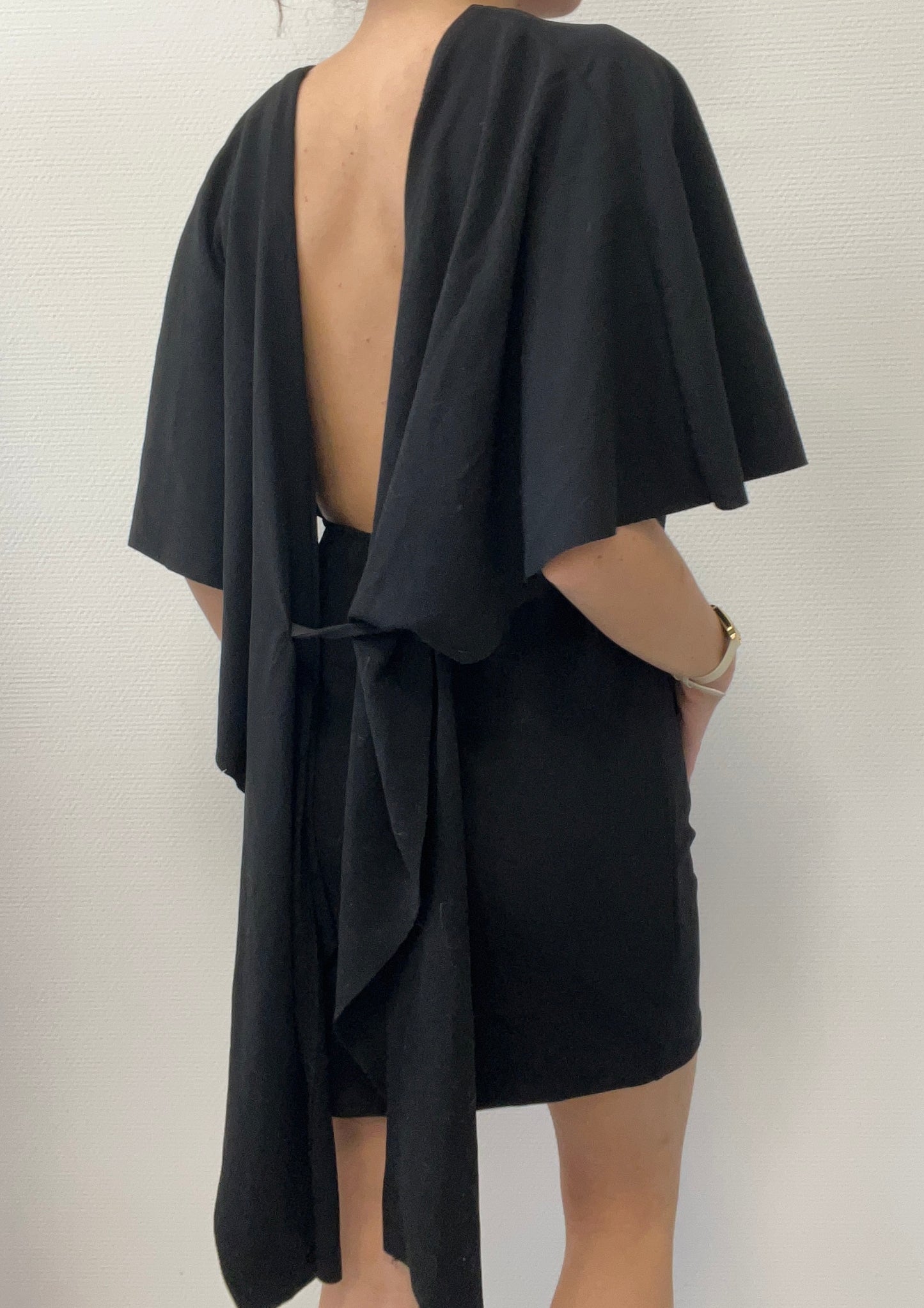 Robe dos nu
