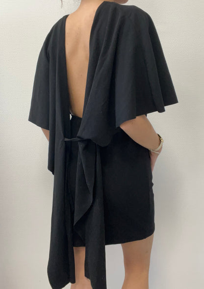 Robe dos nu