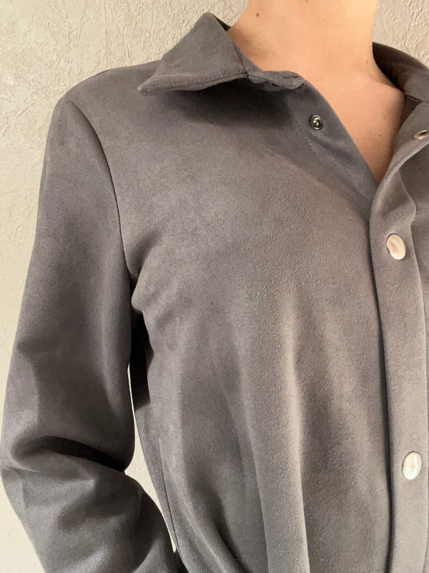 Robe en suédine