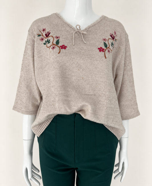 Pull brodé