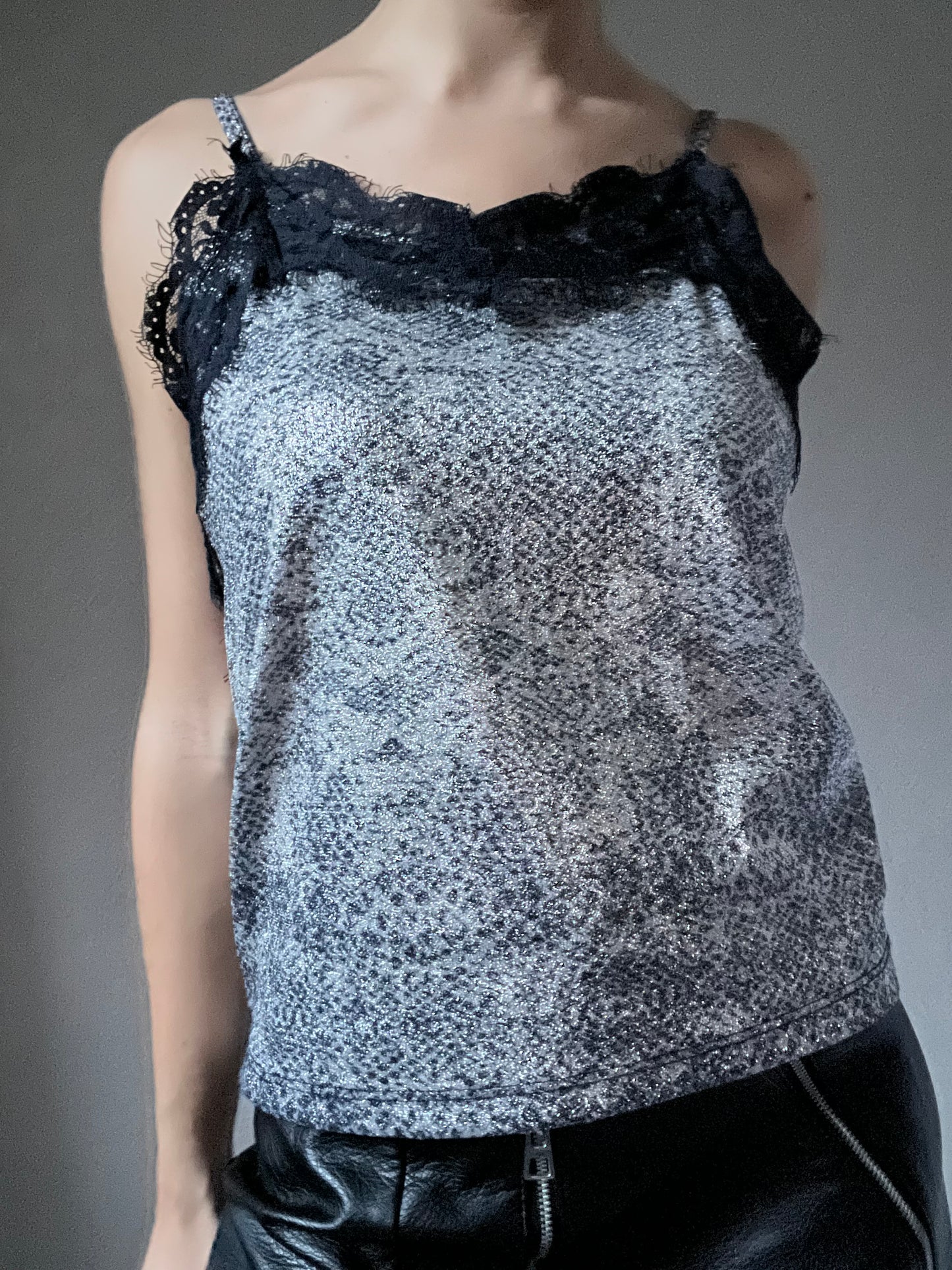 Top à paillettes